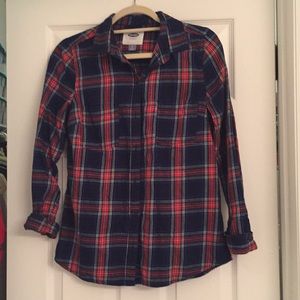 Red/blue checkered long sleeve flannel button down